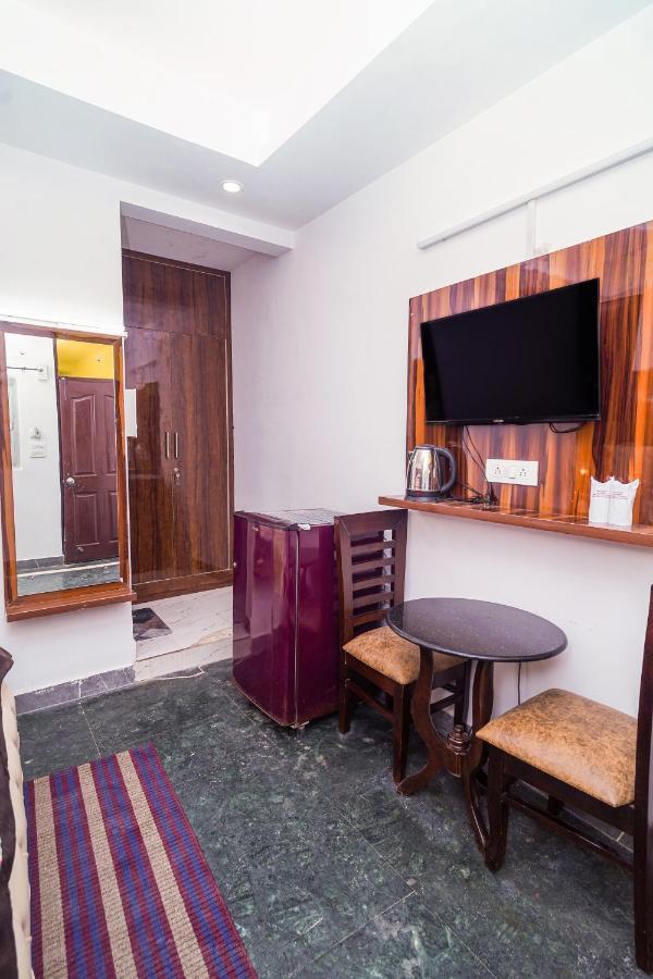 Hotel Golden Residency Nowe Delhi Zewnętrze zdjęcie